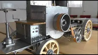 Kaelbles erster LKW von 1907 als Modell