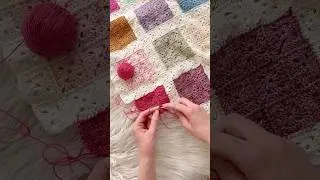 Advent blanket progress using mini granny squares ✨ #crochet #crochetprojects #crochetpattern