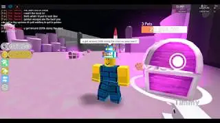 Playing in my friends private server and finding a big space chest