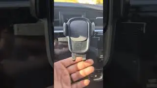 iOttie Easy One Touch 6 CD Slot Car Phone Mount for iPhone, Google, Samsung, Moto, Huawei, Nokia, LG