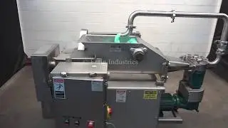 Doering, 1 ft&sup3;, stainless steel, twin screw pump feeding system.