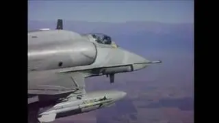 FAA - A-4AR Fightinghawk volando en formaci&oacute;n