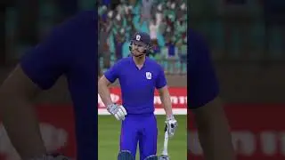 Phillips HAMMERS 3X Fours in a Super Over!
