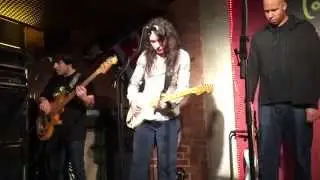 Groovebumps - Whisky And Cigarettes (Live @ Local)