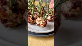 Easy Cranberry Pecan Goat Cheese Balls