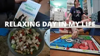 VLOG: new book, fav shows, game night + more!