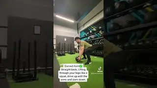 Ball slam correction! #ballslams #ballslam #crossfit #workouttips #gymlife #cardio #strength #pt