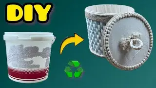 Transform an Old Plastic Bucket into Gorgeous Home Storage!