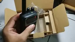 HT yaesu vx5r new