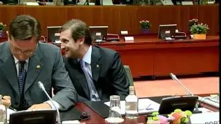 Van Rompuy opens EU summit on Greece - June 2011 (raw video)