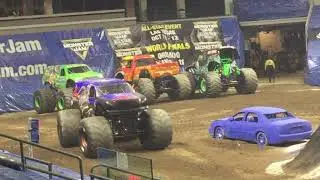 Monster Jam Bridgeport, CT 2018 Friday Night: National Anthem, Intros, & Time Trials