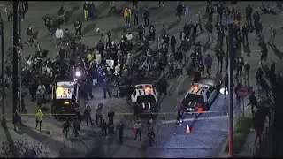 Protesters, police face off at Echo Park Lake before clearing of homeless encampment | ABC7