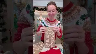 GINGERBREAD HOUSE GIFT BAG DIY! #HolidaysWithShorts #ShortsIRL
