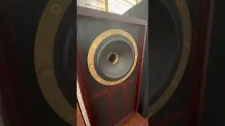 @ Audiophile kobe 09 - Tannoy Autogr Mini - amp class A + pre class A