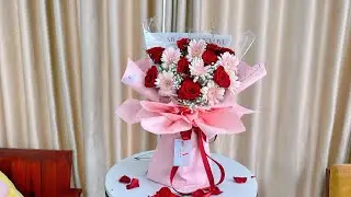 Elegant Red & Pink Flower Bouquet | Romantic Gift Idea 💖#shorts#Diy#homemad#florist #Flower lover