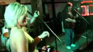 Vaughan's Pub - PLAY THAT FUNKY MUSIC