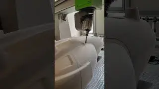 Frezowanie CNC 5 osi, kadłub BECCARII #cnc #5axismachining #jasionka #rzesz&oacute;w