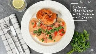 Рождественское специальное предложение: медальоны из лосося с лимоном и сливками.