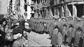 Rok 1945 - Pierwsze dni oswobodzonej Warszawy.