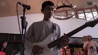Saint Fiction - Bizzare Love Triangle (Live Music Ego)