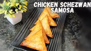 CHICKEN SCHEZWAN SAMOSA RECIPE | RAMZAAN SPECIAL RECIPE | @cookwithmeher