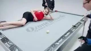 Awesome billiards show!                     Потрясающее бильярд шоу.