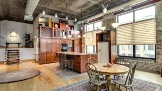 2400 South Oakley Avenue, Chicago, IL 60608