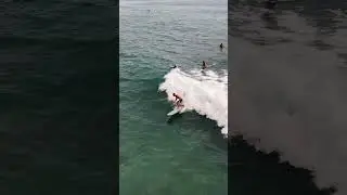 My buddy @vargas90imiloa getting a #longboardsurfing #wave #honolulu #hawaii z as