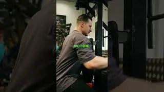 Reverse Butterfly Machine | Hintere Schulter an der Maschine | Reverse Fly Machine