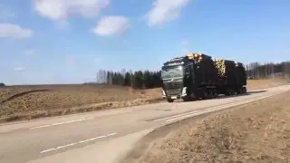 Puunkuljetusta Suomessa Karlog