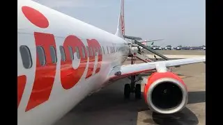 Lion Air JT012 Jakarta (CGK) to Denpasar BALI (DPS) Economy Class Boeing B737-900ER (PK-LJM)