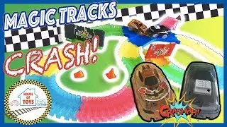MAGIC TRACKS CRASH RACE! Car racing game, Glow in the dark tracks