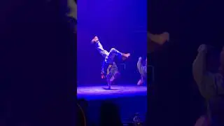 Live on Stage #breakdance #dance #freestyle #bboy #show #killasebi #sebijaeger #stageproof