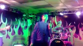 Shadowplay (Joy Division tribute) playing Transmission at Yarbirds club Grimsby