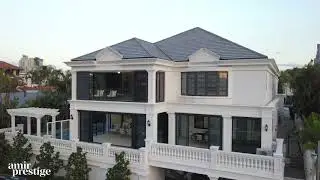 101 Commodore Drive, Paradise Waters