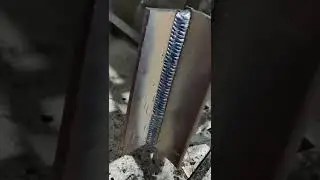 The lady welder fabricator using fcaw welding and mig welding