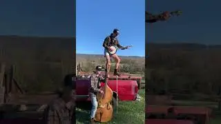 CRAZY hillbillies play Rocky Top!