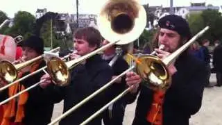 LA BRIGADE DES TUBES A DOUARNENEZ 2012 (Festival de fanfares)