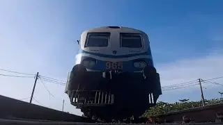Class S13 ICF DEMU Rail Road View | Ruhunu Kumari Express
