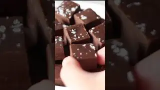 Easy fudge recipe (great DIY gift)