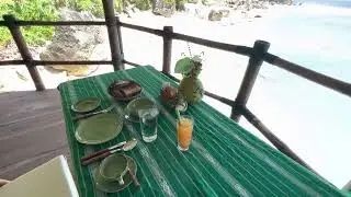 Nihi Sumba | Spa Safari&trade; Nihioka | private breakfast 🍳 on the cliff over the Nihi Oka beach 🏖️.