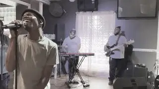 Mike Thomas - Full Live Performance
