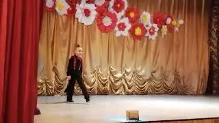 Дети танцуют! (Ча-ча-ча,  самба, твист)