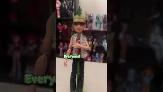 More Deuce dolls, please @MonsterHigh! I&rsquo;ll do anything! #MonsterHigh #DeuceGorgon #mattel