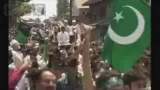 Tyrannt India imposes curfew in Kashmir