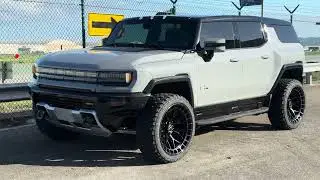 Hummer EV 24