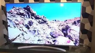 LG's best LCD TV sports Super style