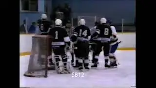 Steve Schaefer (Winnipeg South Blues) punches Todd Moffatt (Neepawa Natives) 1990-91 (MJHL)
