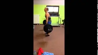 Deadlift 474 lbs / 215 KG