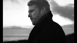 Alex Clare | Whispering - (IAJTF)